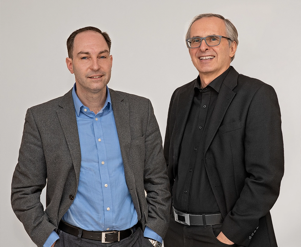 Unternehmensgebäude im Sonnenuntergang